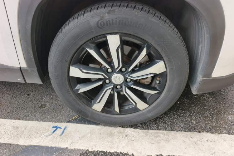 Used Baojun 530 2018 1.5T DCT Flagship Version China V Emission Standard Right Front Wheel Hub