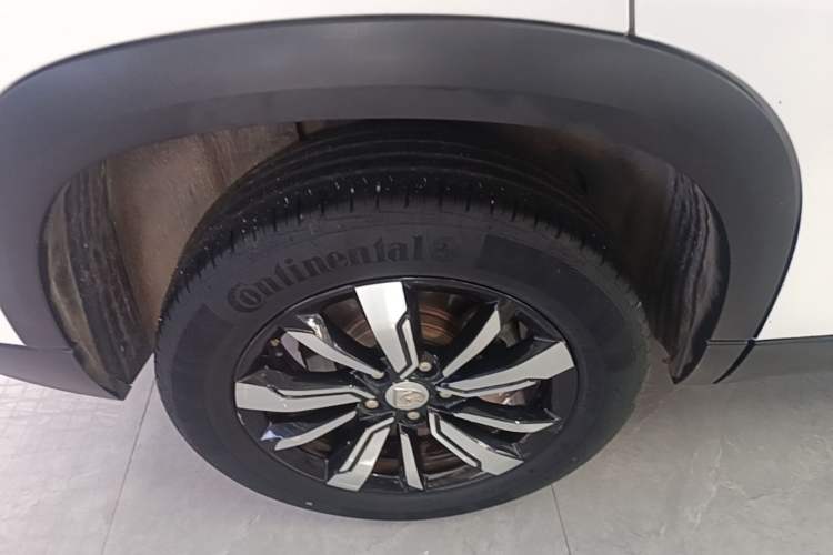 Used Baojun 530 2018 1.5T DCT Flagship Version China V Emission Standard Right Rear Wheel Hub