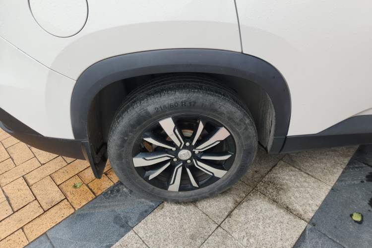 Used Baojun 530 2018 1.5T Manual Prestige Version China V Right Rear Wheel Hub