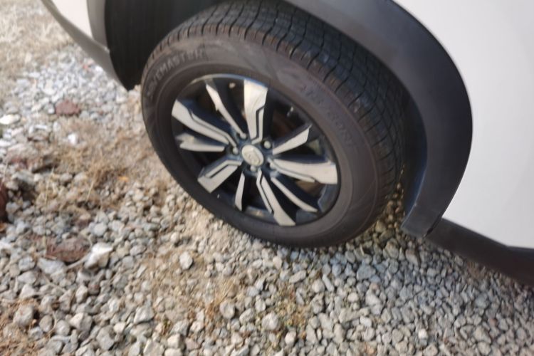 Used Baojun 530 2018 1.5T DCT Flagship Version China V Emission Standard Right Rear Wheel Hub