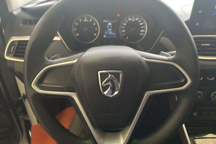 Used Baojun 530 2018 1.8L Automatic Elite Version China V Emission Standard Steering Wheel