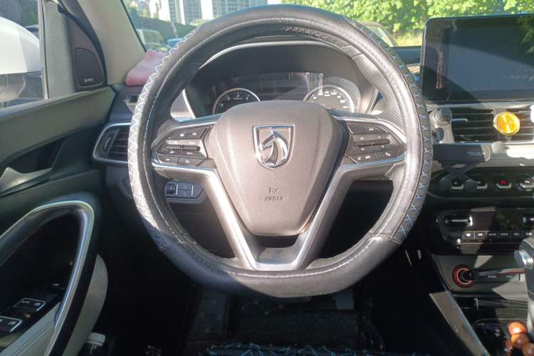 Used Baojun 530 2018 1.5T DCT Flagship Version China V Emission Standard Steering Wheel