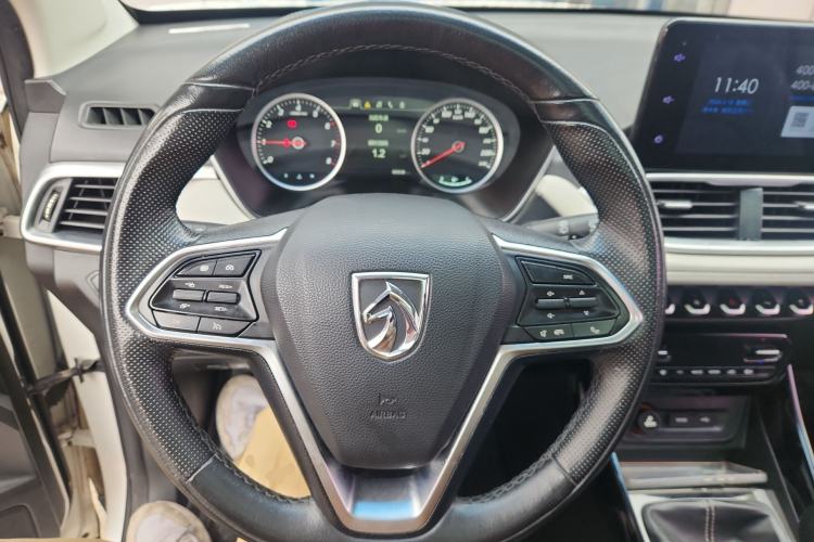 Used Baojun 530 2018 1.5T Manual Prestige Version China V Steering Wheel
