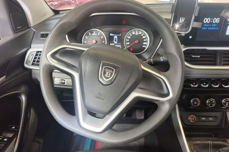 Used Baojun 530 2018 1.5T Manual Comfort Version China V Steering Wheel