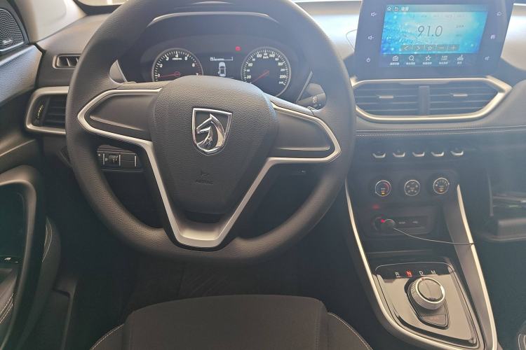 Used Baojun 530 2018 1.8L Automatic Elite Version China V Emission Standard Steering Wheel