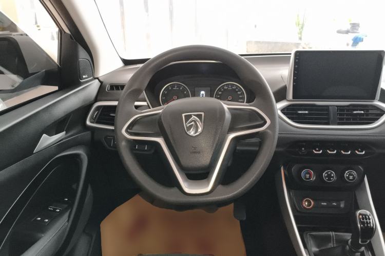 Used Baojun 530 2018 1.5T Manual Comfort Version China V Steering Wheel