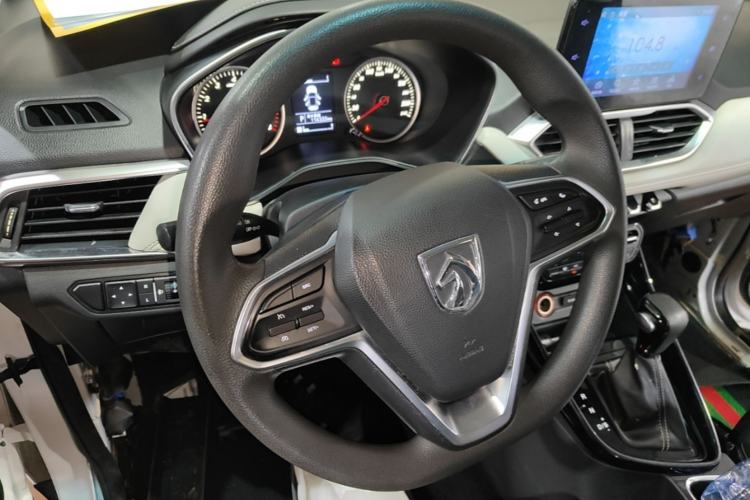 Used Baojun 530 2018 1.5T DCT Luxury Model China V Steering Wheel