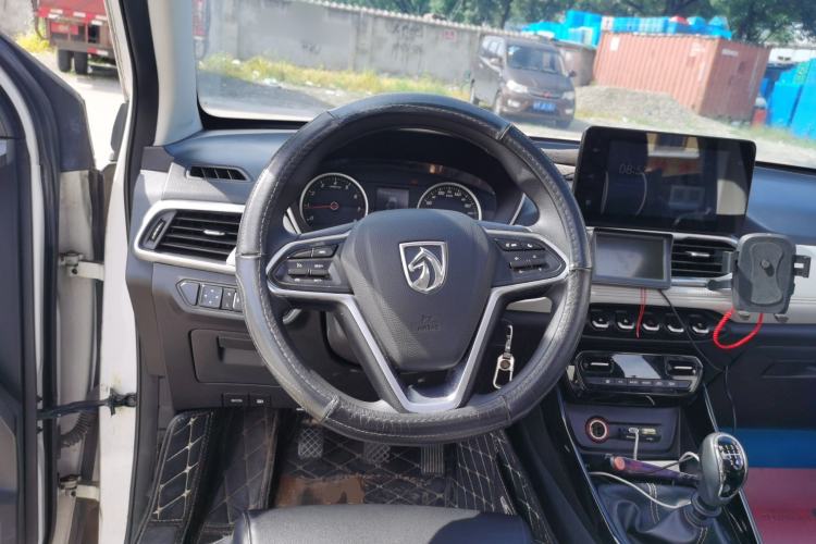 Used Baojun 530 2018 1.5T Manual Luxury Version National V Steering Wheel