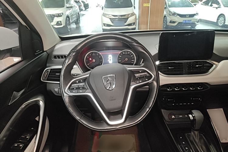 Used Baojun 530 2018 1.5T DCT Flagship Version China V Emission Standard Steering Wheel