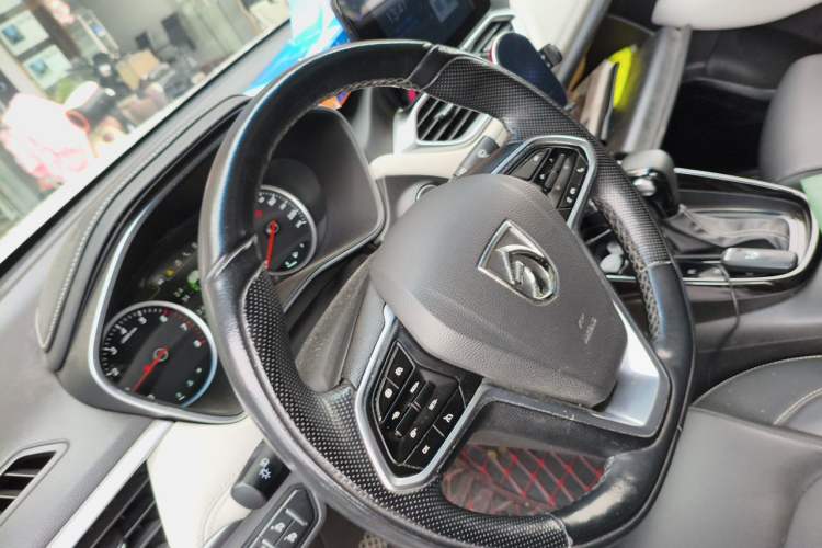 Used Baojun 530 2018 1.5T DCT Flagship Version China V Emission Standard Steering Wheel