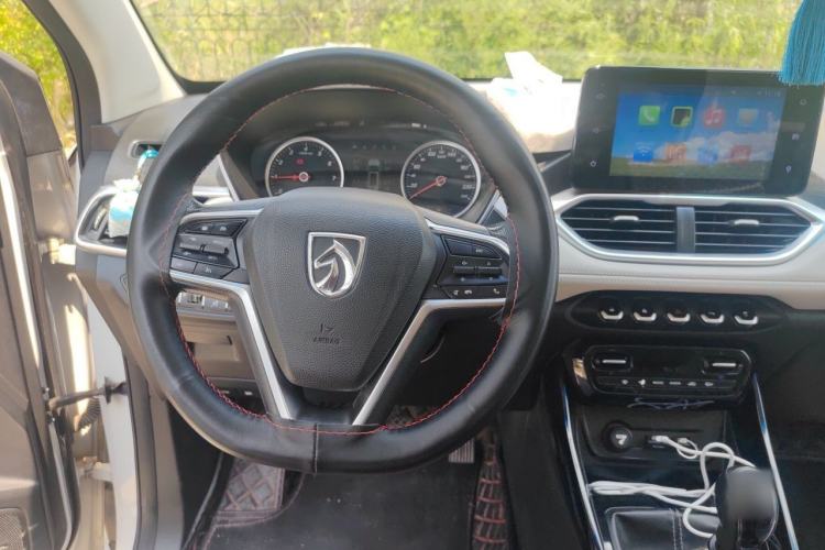 Used Baojun 530 2018 1.5T Manual Prestige Version China V Steering Wheel