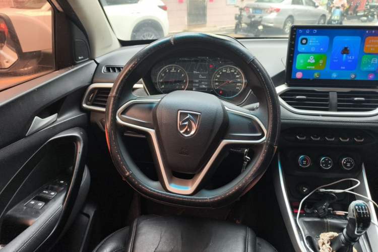 Used Baojun 530 2018 1.5T Manual Comfort Version China V Steering Wheel