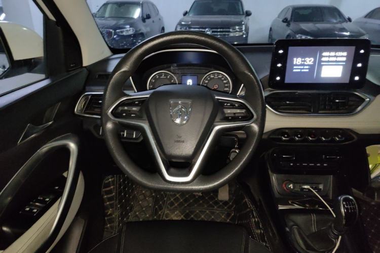 Used Baojun 530 2018 1.5T Manual Luxury Version National V Steering Wheel