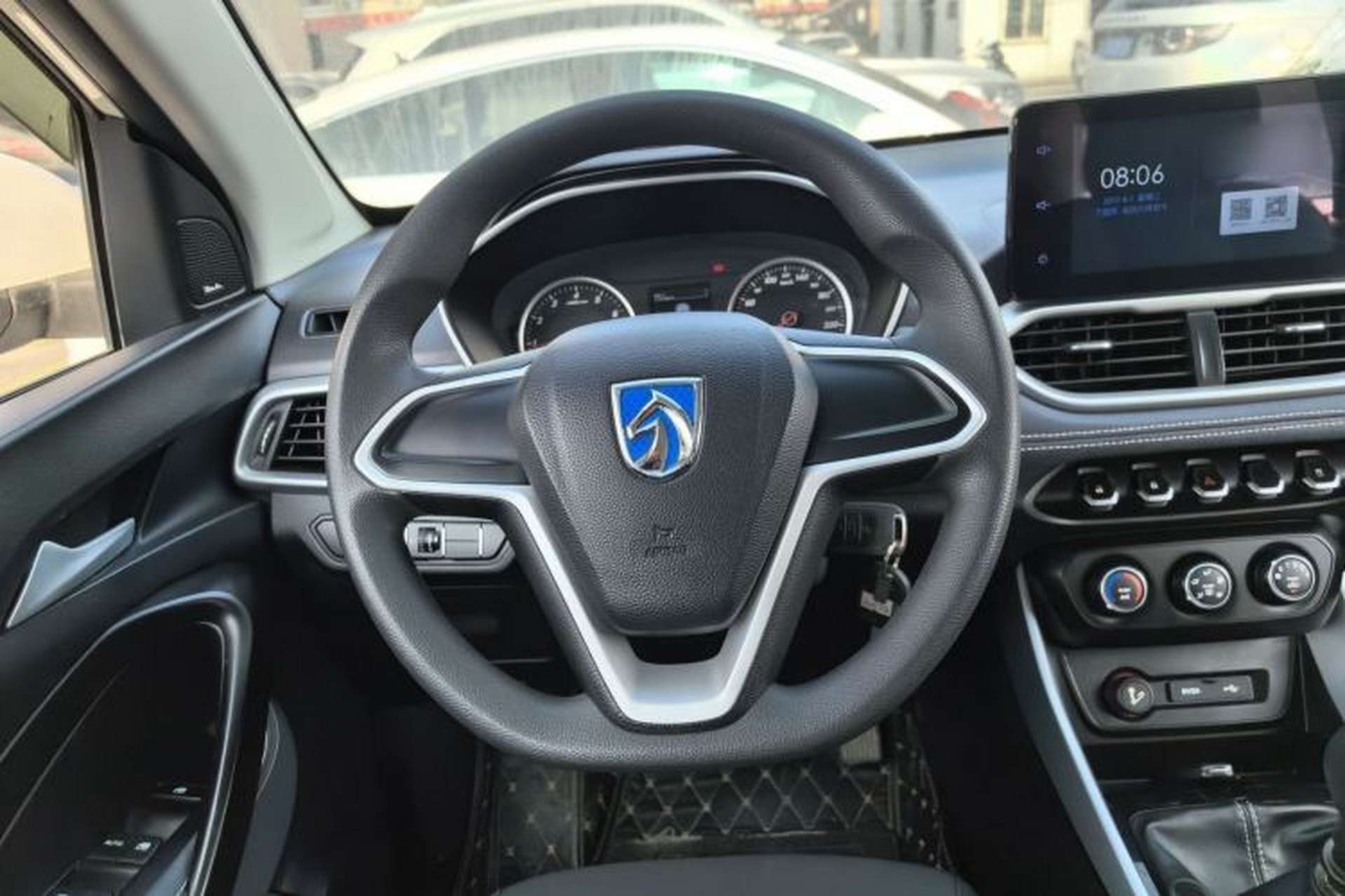 Used Baojun 530 2018 1.5T Manual Elite Version China V Steering Wheel
