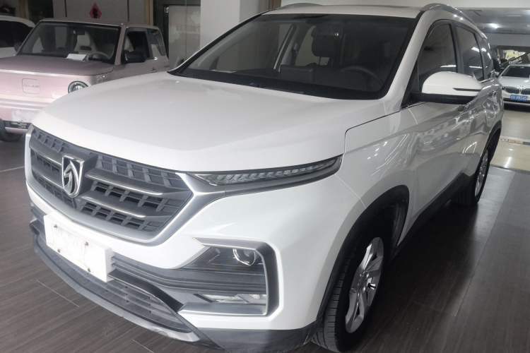 Used Baojun 530 2018 1.5T DCT Luxury Model China V Guazi used car, China used car export, Used car for sale, Used cars, Cheapest cars for sale