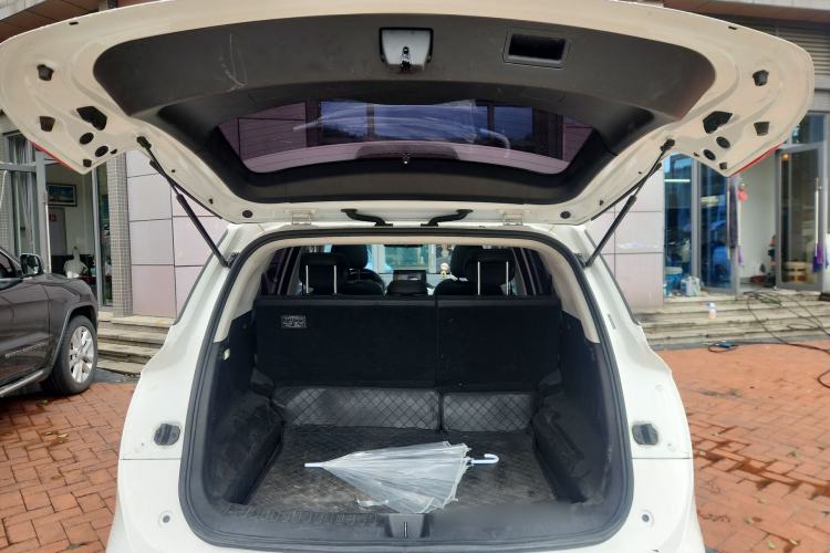 Used Baojun 530 2018 1.5T Manual Prestige Version China V Trunk