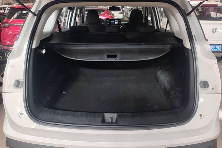 Used Baojun 530 2018 1.5T Manual Comfort Version China V Trunk