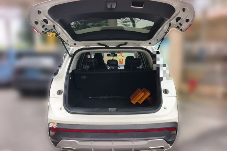 Used Baojun 530 2018 1.5T DCT Flagship Version China V Emission Standard Trunk