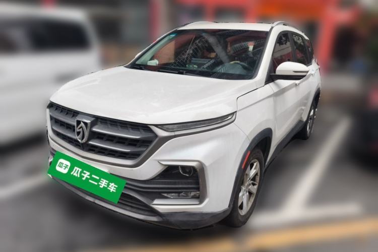 Used Baojun 530 2018 1.5T Manual Comfort Version China V Guazi used car, China used car export, Used car for sale, Used  cars, Cheapest cars for sale