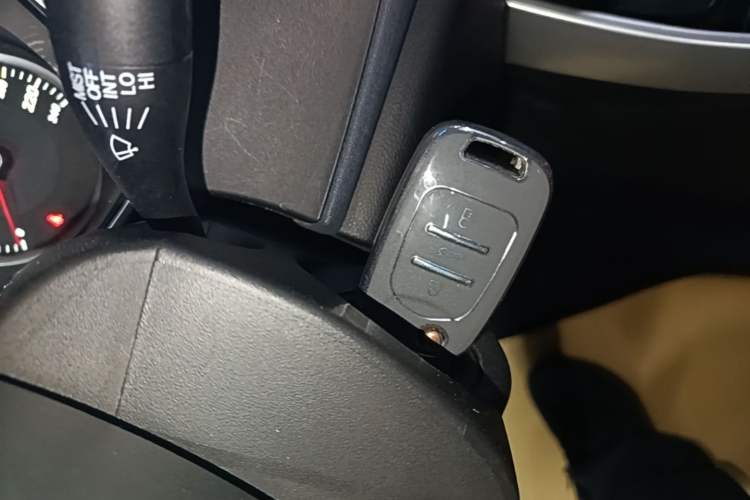 Used Baojun 530 2018 1.8L Automatic Elite Version China V Emission Standard Vehicle Key