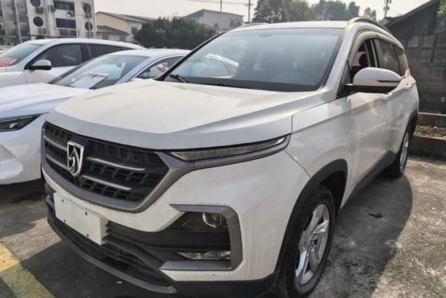 Ojetý Baojun 530 2018 1.5T Manual Elite Version China V
