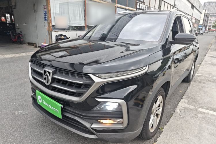 Used Baojun 530 2019 1.5T CVT Elite Version China V Guazi used car, China used car export, Used car for sale, Used cars, Cheapest cars for sale