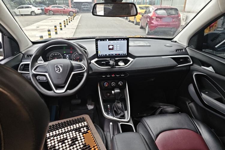 Used Baojun 530 2019 1.5T CVT Elite Version China V Center Console