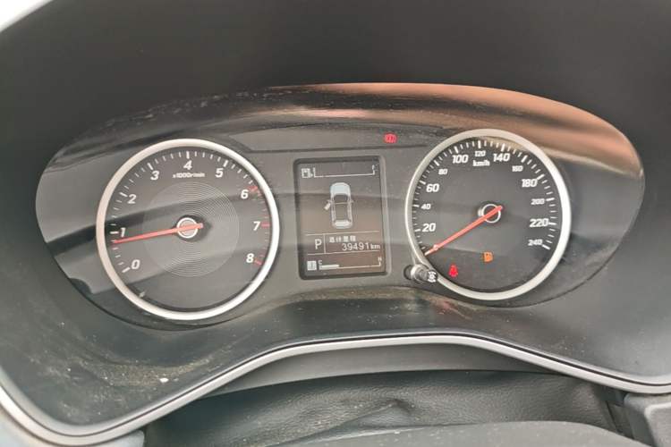 Used Baojun 530 2019 1.5T CVT Elite Model 7 Seats China V Emission Standard Instrument Cluster
