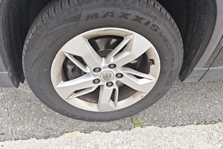 Used Baojun 530 2019 1.5T CVT Elite Version China V Left Front Wheel Hub