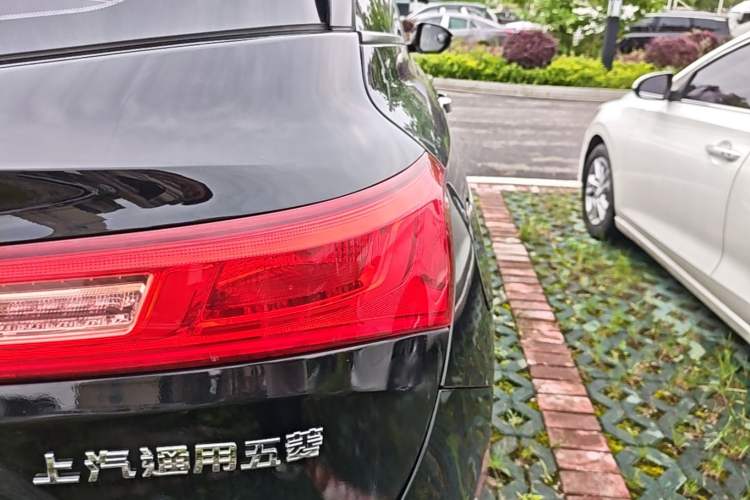 Used Baojun 530 2019 1.5T CVT Elite Model 7 Seats China V Emission Standard Right Rear Taillight