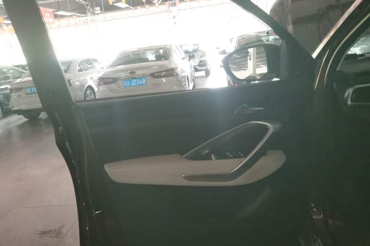 Used Baojun 530 2019 1.5T CVT Luxury Model China V Left Front Door Interior