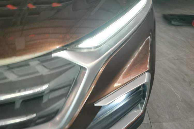 Used Baojun 530 2019 1.5T CVT Luxury Model China V Left Front Headlight