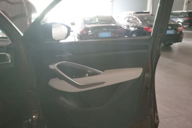 Used Baojun 530 2019 1.5T CVT Luxury Model China V Right Front Door Interior