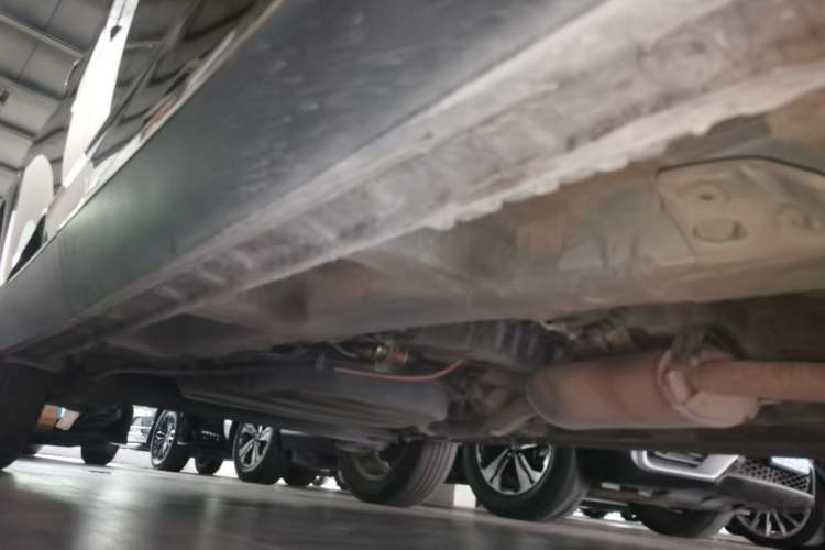 Used Baojun 530 2019 1.5T CVT Luxury Model China V Right Side Sill