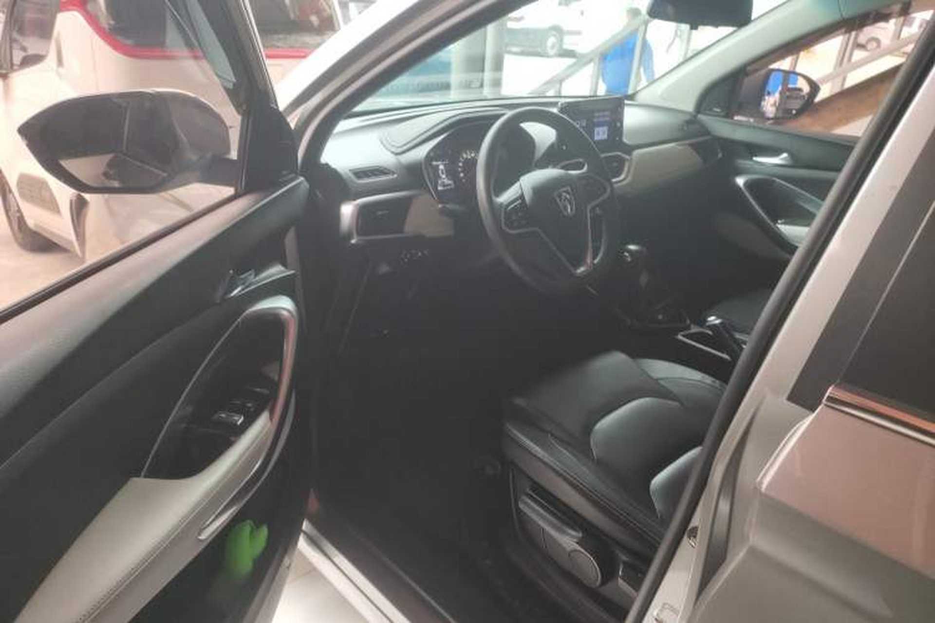 Used Baojun 530 2019 1.5T CVT Luxury Model China V Driver Seat