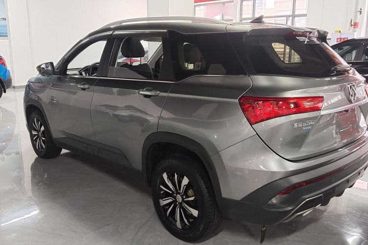 Used Baojun 530 2019 1.5T CVT Prestige Version National V Exterior 3