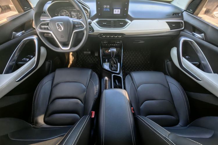 Used Baojun 530 2019 1.5T CVT Luxury Model China V Interior 1