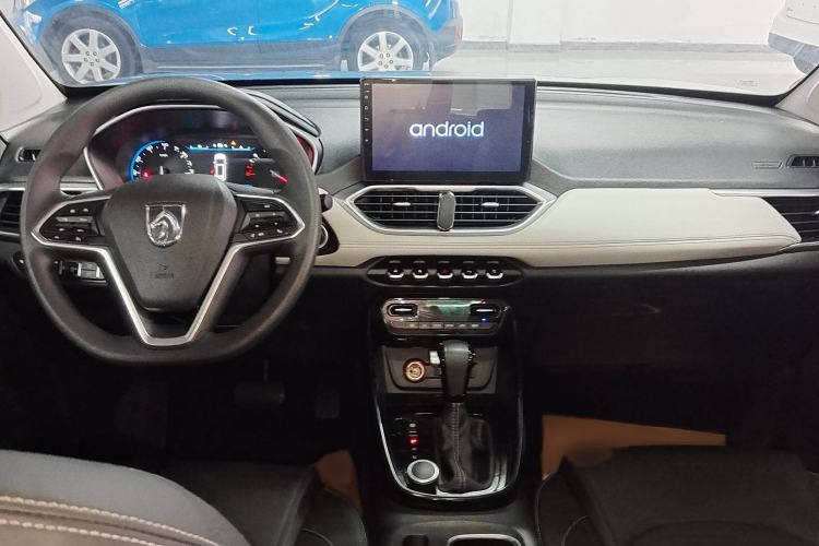 Used Baojun 530 2019 1.5T CVT Prestige Version National V Interior 1