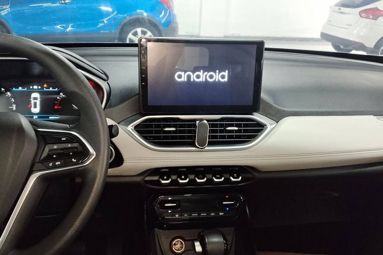 Used Baojun 530 2019 1.5T CVT Prestige Version National V Interior 3