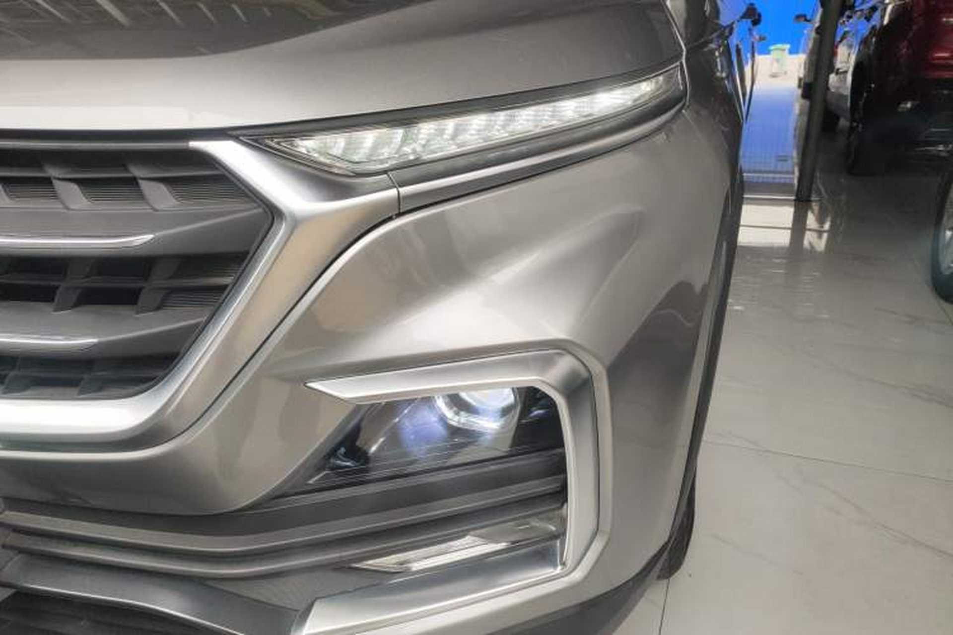 Used Baojun 530 2019 1.5T CVT Luxury Model China V Left Front Headlight