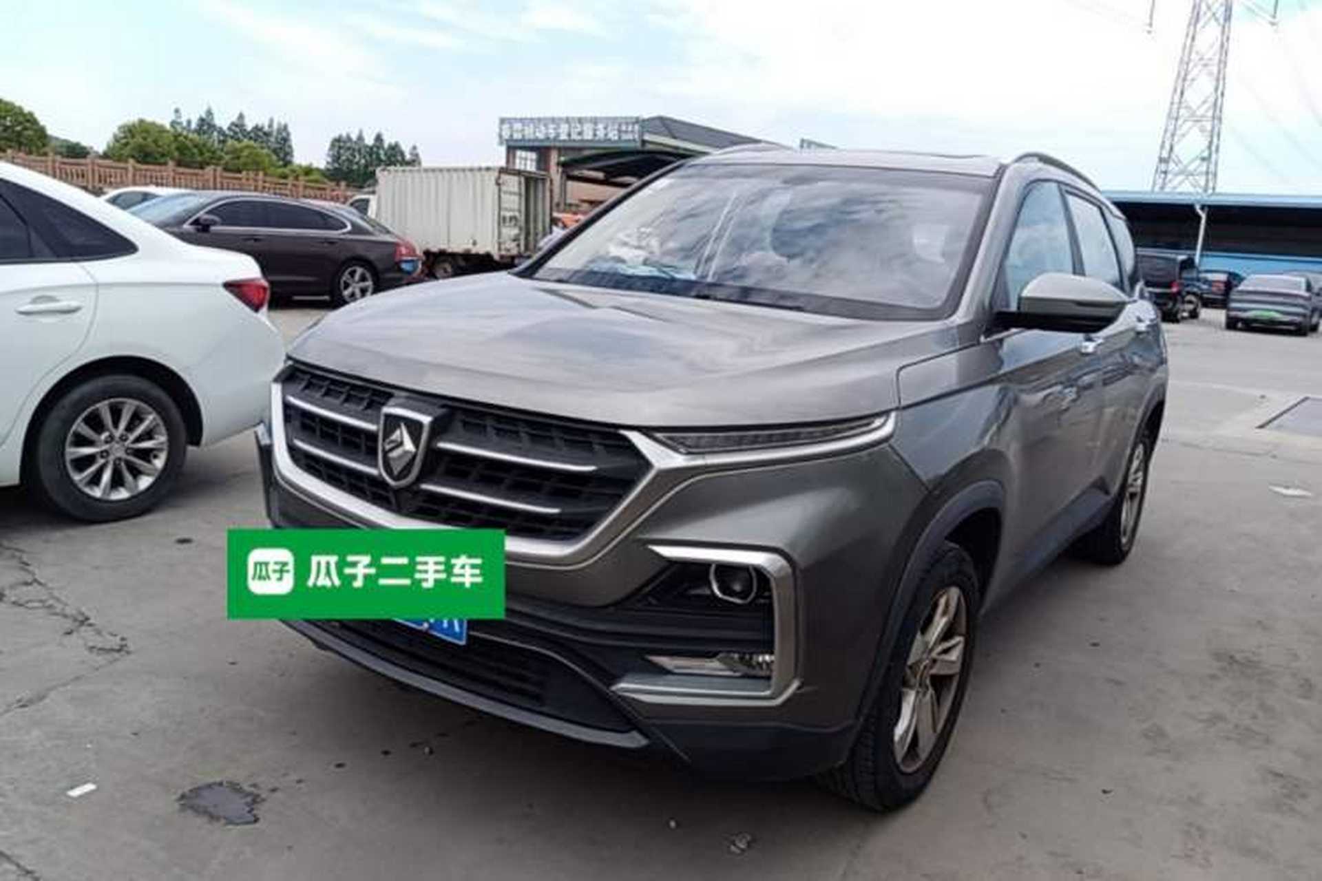 Used Baojun 530 2019 1.5T Manual Luxury 7-seater National V Front Left 45 Deg