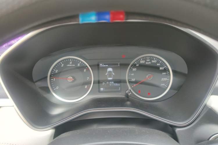 Used Baojun 530 2019 1.5T CVT Luxury Model 7 Seats China V Emission Standard Instrument Cluster