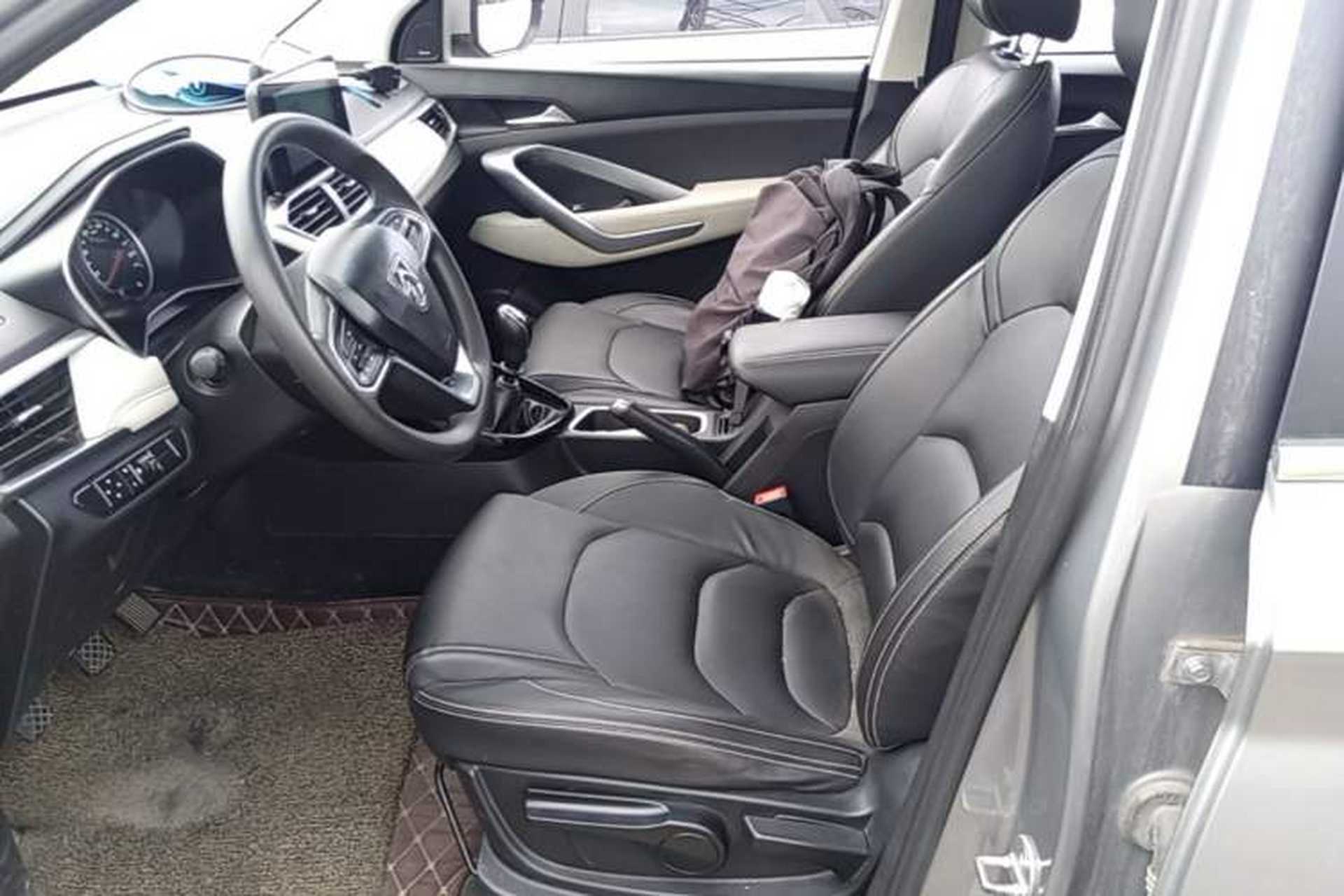 Used Baojun 530 2019 1.5T Manual Luxury 7-seater National V Left Front Seat