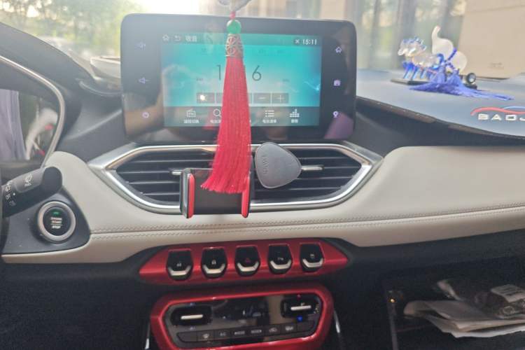 Used Baojun 530 2019 1.5T CVT Prestige Version National V Audio And AC Panel