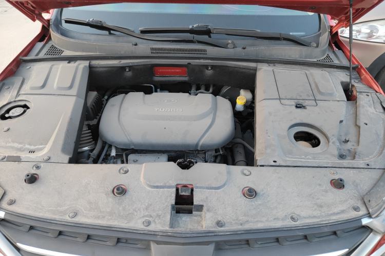 Used Baojun 530 2019 1.5T CVT Prestige Version National V Engine Bay