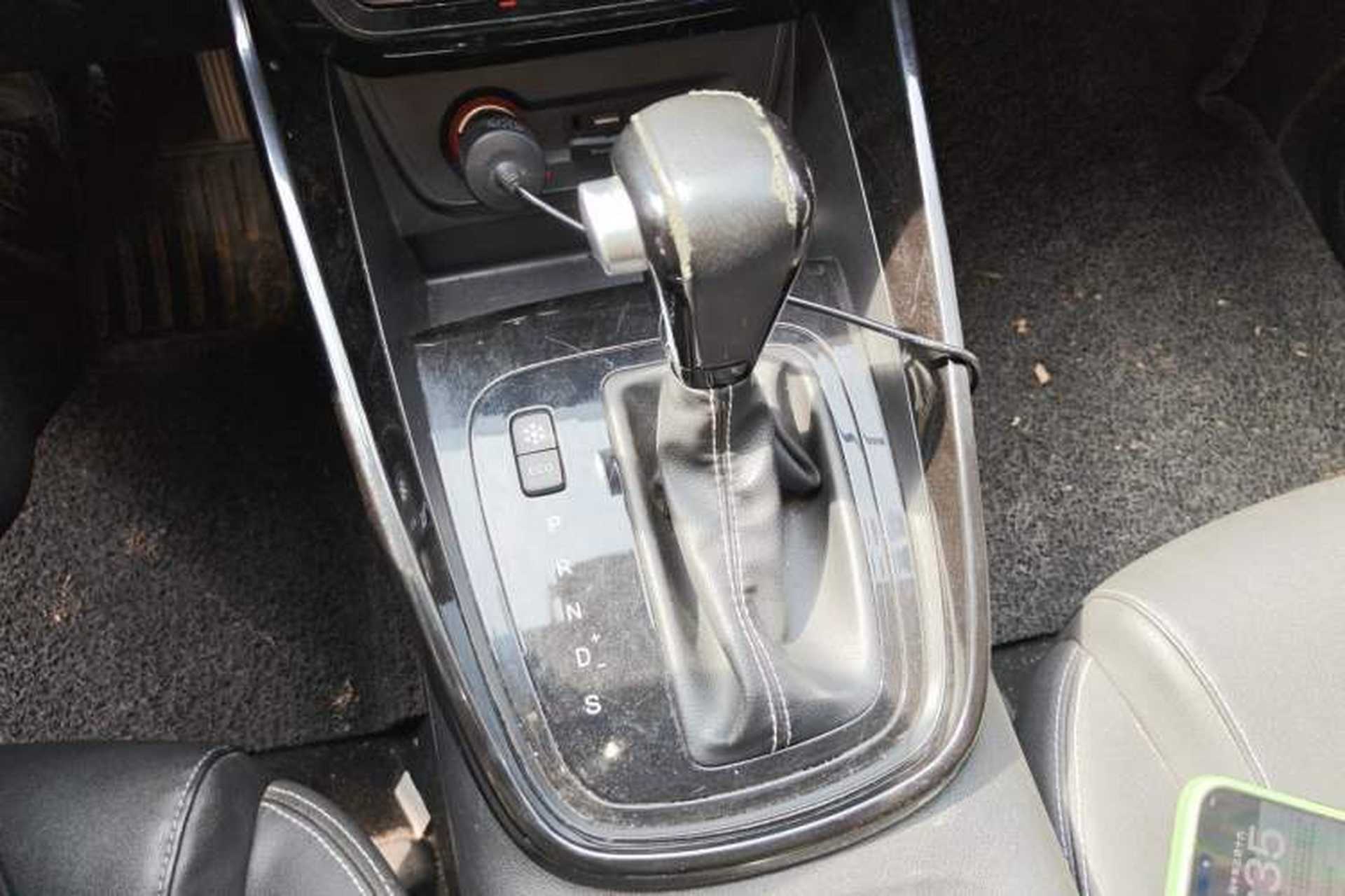 Used Baojun 530 2019 1.5T CVT Prestige Version National V Gear Lever