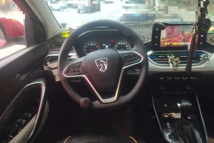 Used Baojun 530 2019 1.5T CVT Luxury Model China V Steering Wheel