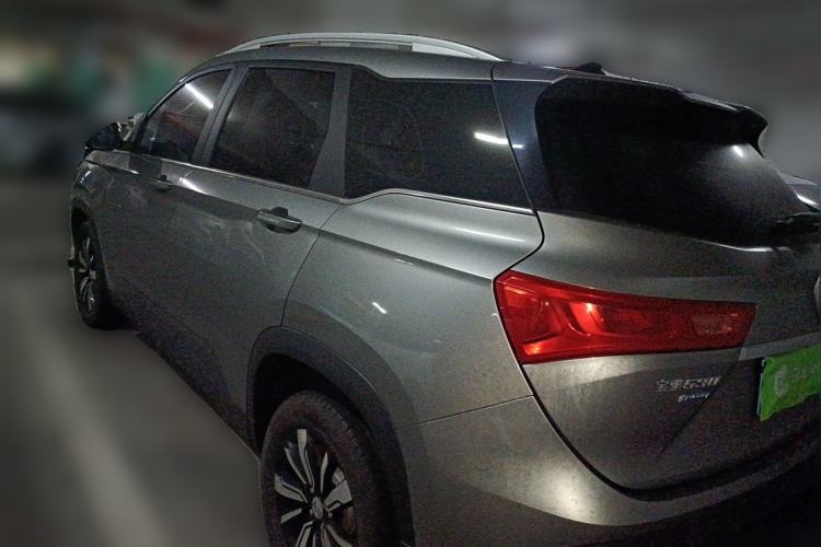 Used Baojun 530 2019 1.5T CVT Prestige Version National V Rear Left 45 Deg