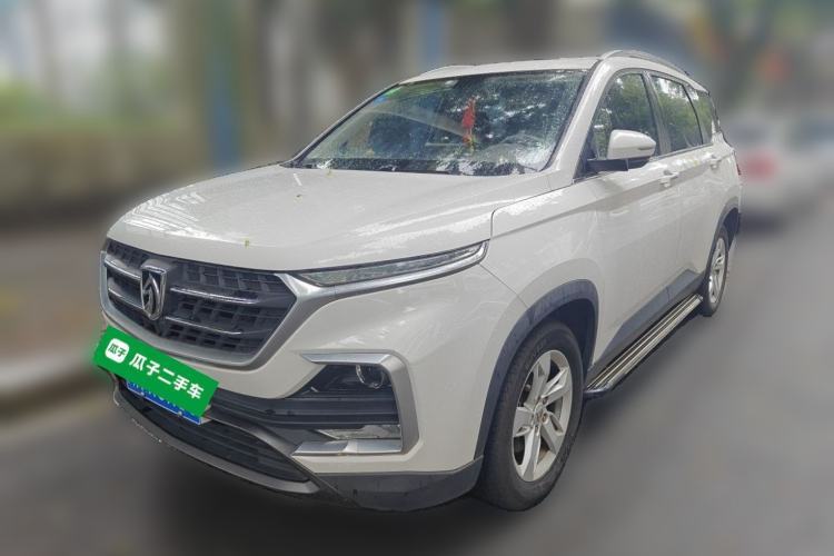 Used Baojun 530 2019 1.5T CVT Luxury 7-seater China VI Guazi used car, China used car export, Used car for sale, Used cars, Cheapest cars for sale