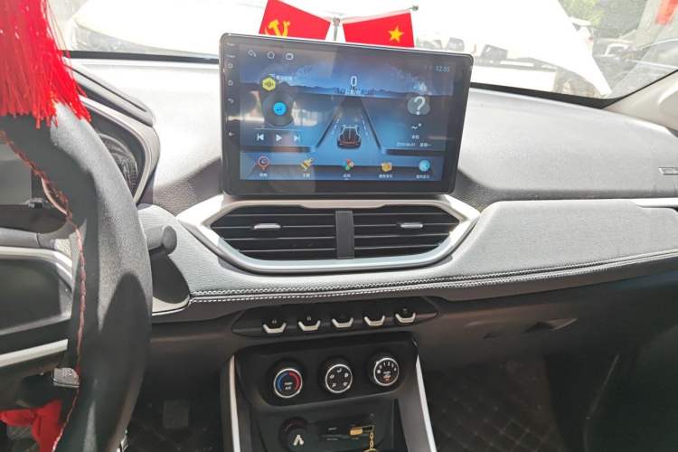 Used Baojun 530 2019 1.5T Manual Comfort Version 7 Seats China V Emission Standard Audio And AC Panel